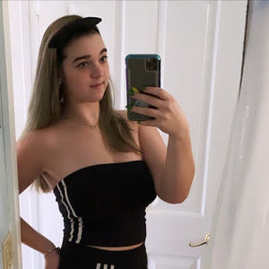 Meet your Posher, Kiara